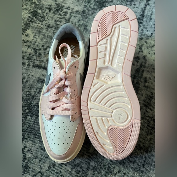Air Jordan 1 Elevate Low Women Sneakers - Picture 8 of 11